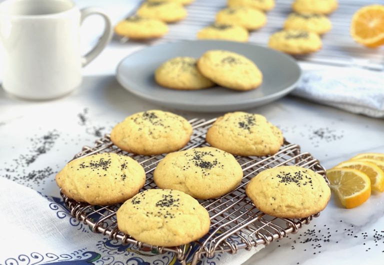 Lemon Poppy Seed Cookies Presentation