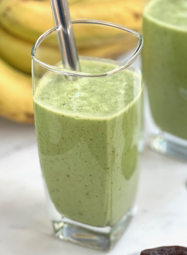 Coconut Spinach Protein Smoothie2