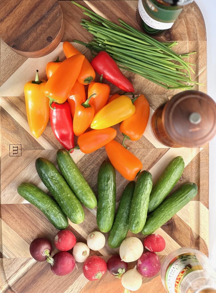 Easy Mediterranean Rainbow Salad Ingredients