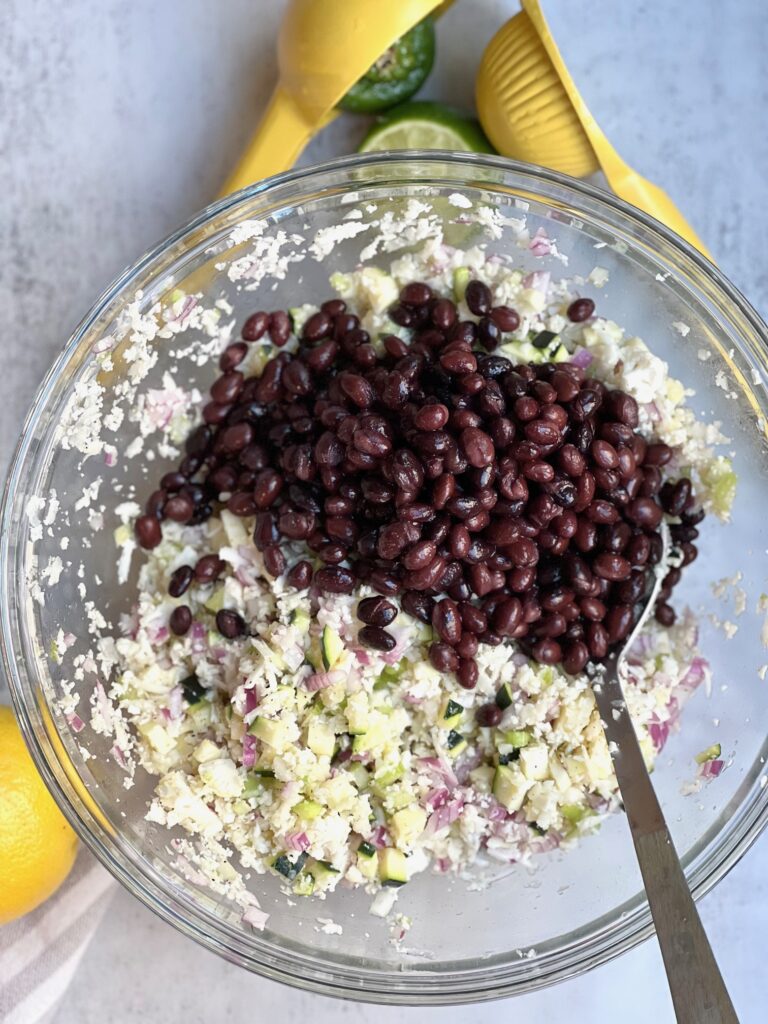 Cauliflower_black_bean_salad_prepared